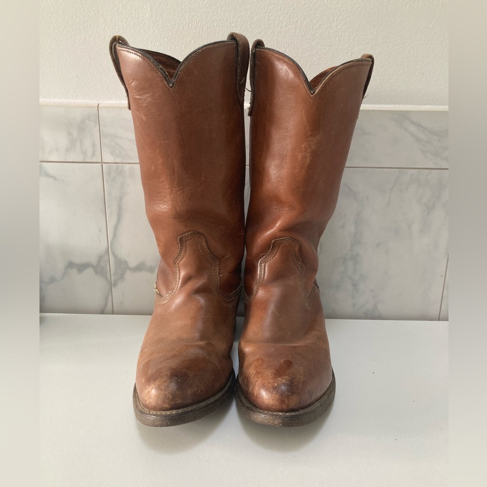 genuine leather vintage cowboy boots size 7 men, size 8.5/9 women